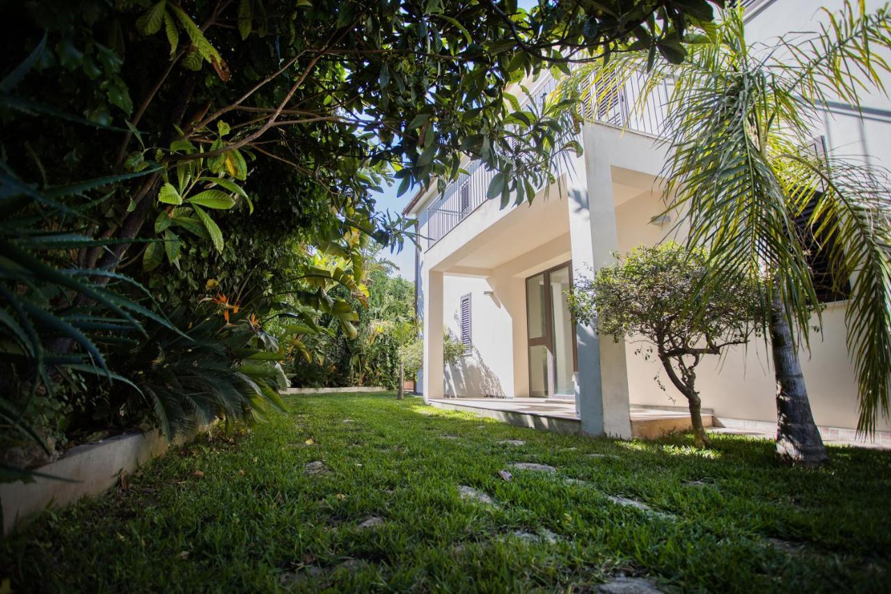 Villa Margherita Canicattini Bagni Exterior photo